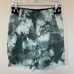 Under Armour Vanish Fitted Shorts Marble Print
